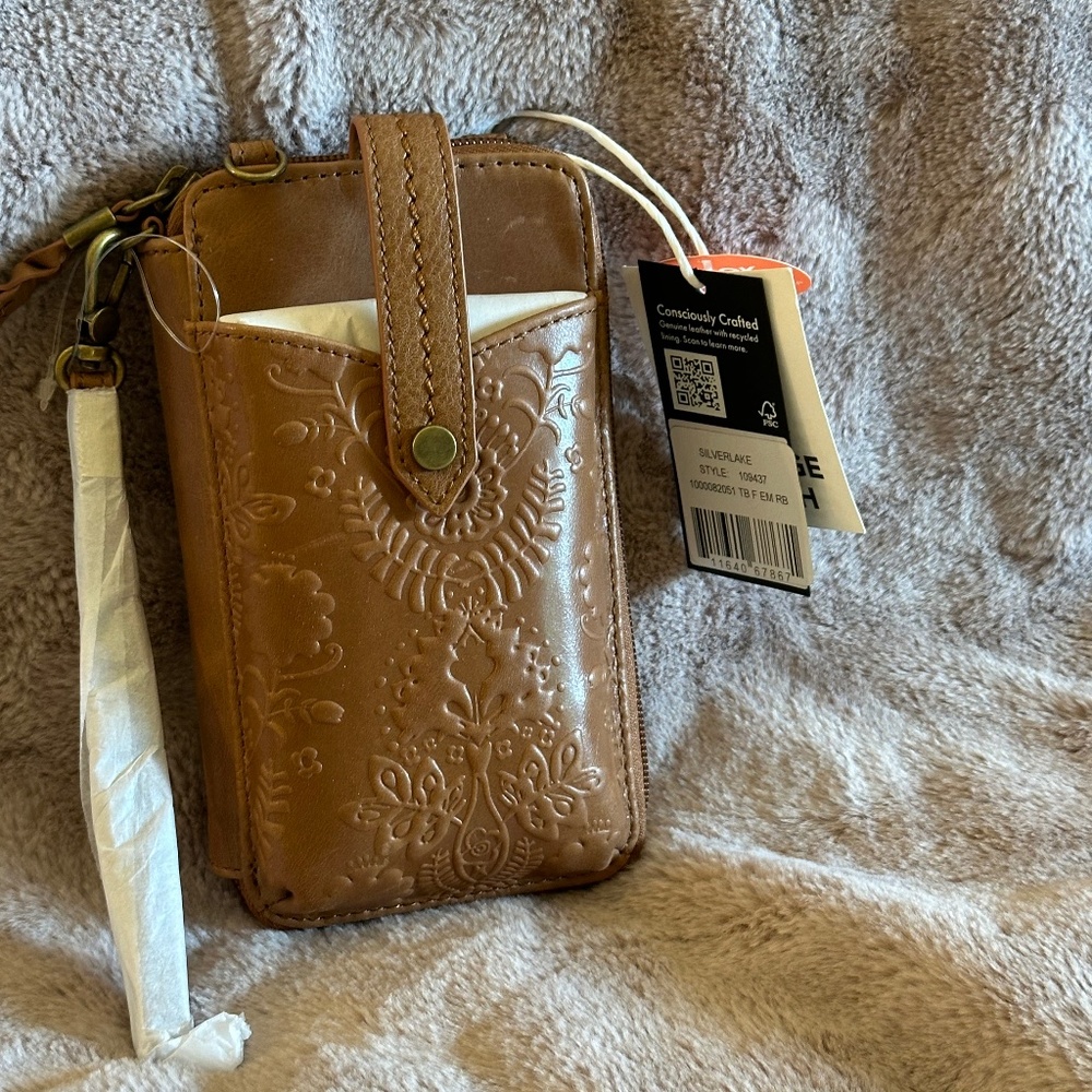 Smartphone Crosssbody by The Sak